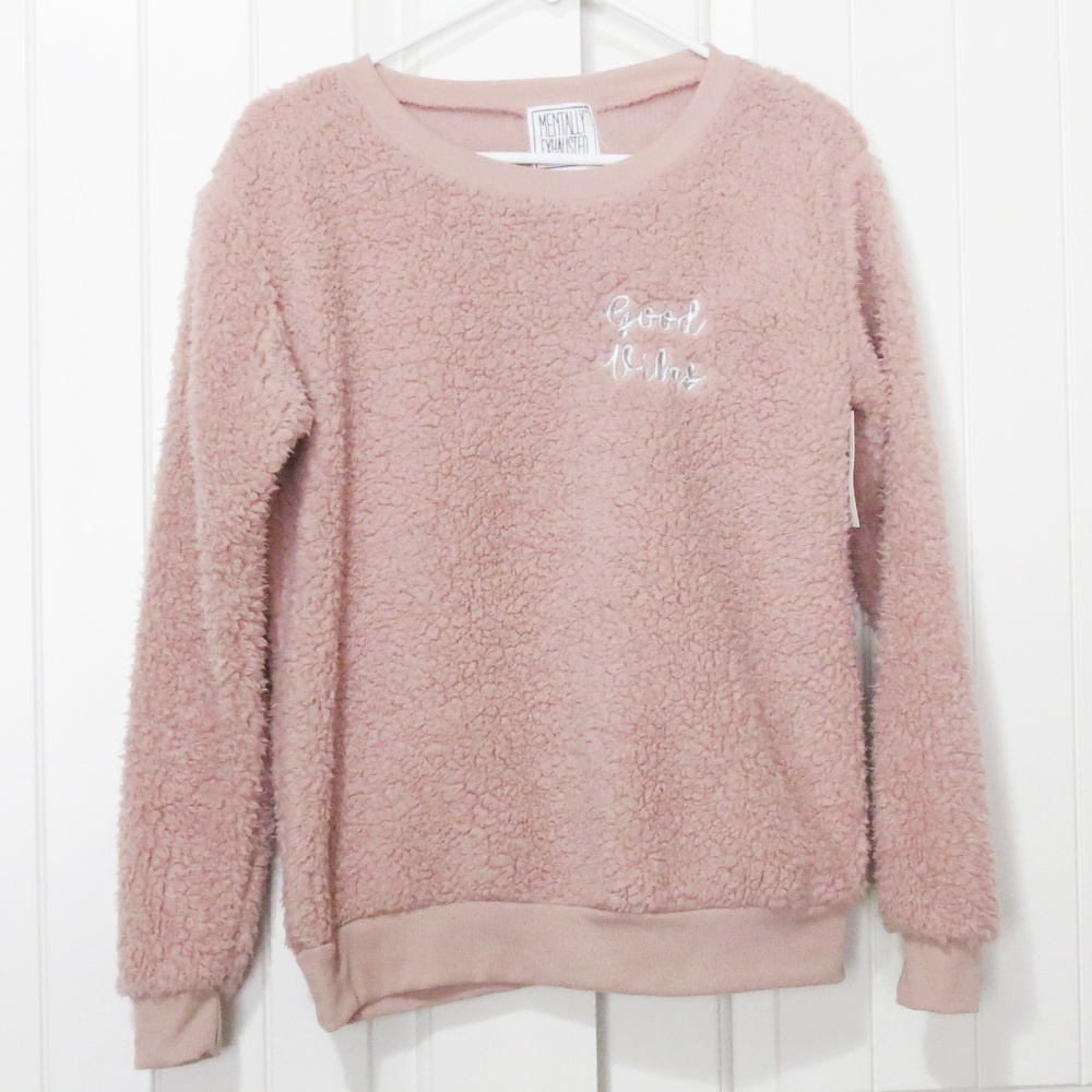 NWT Super Soft & Cozy Sherpa Good Vibes Pull Over